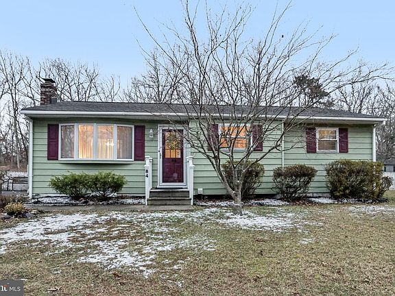 2nd image of 84 Malaga Lake Blvd