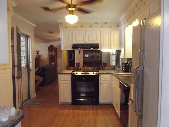 5th image of 1215 S Park Ave