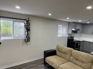 8 Chalet Rd #BASEMENT, Toronto, ON M2J3V4