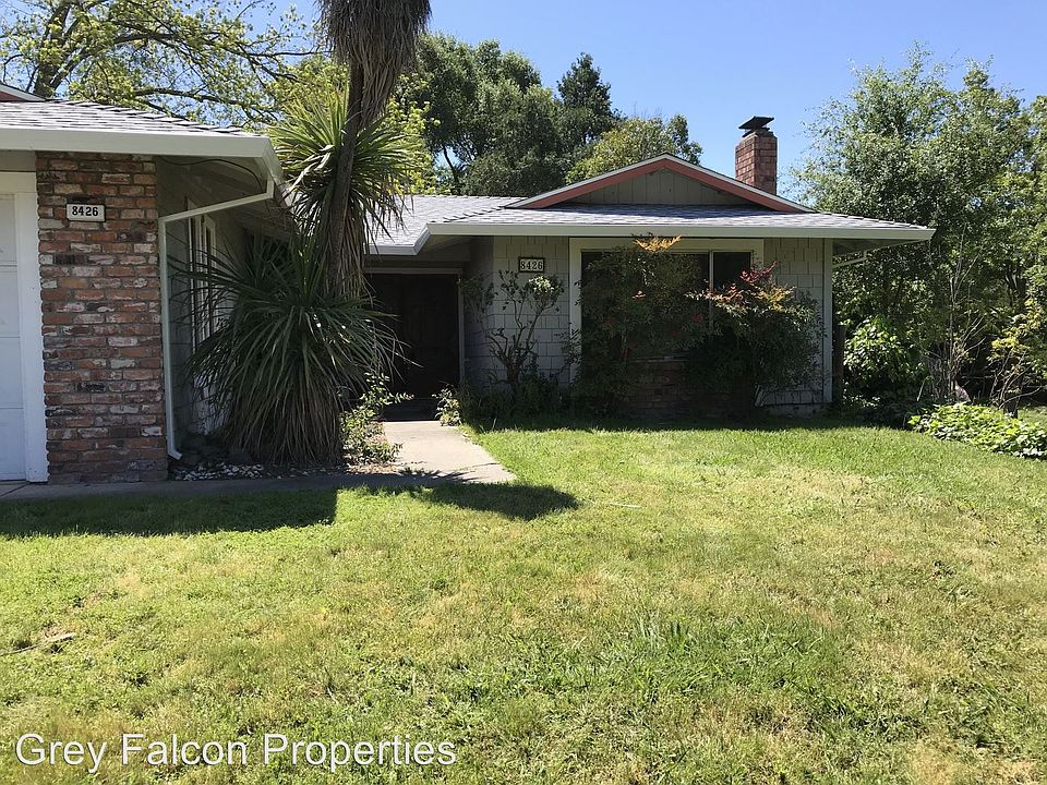 1st image of 8426 Hidden Valley Cir