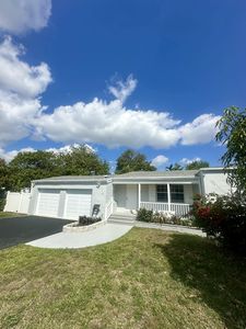 33 NW 118th Street, Miami, FL, 33168