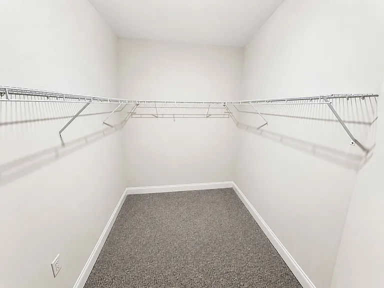 38 Maryland Ave #608 — Photo 9