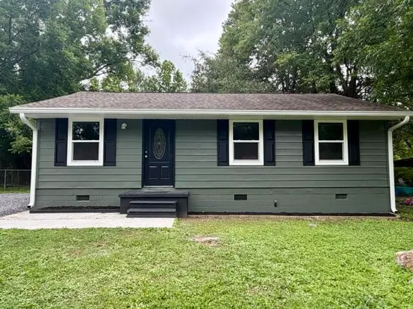 1001 Chestnut St, La Fayette, GA 30728