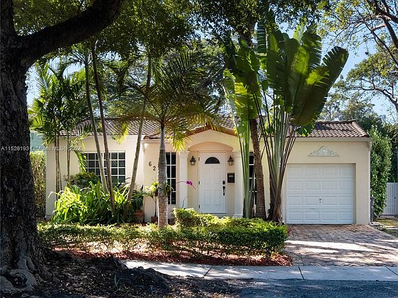 2nd image of 628 Zamora Ave