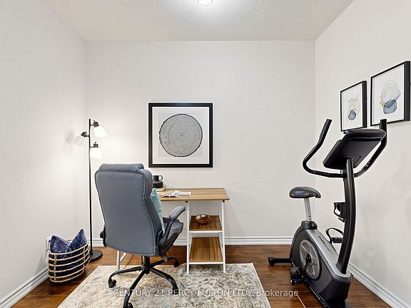 4th image of 1328 Birchmount Rd #802