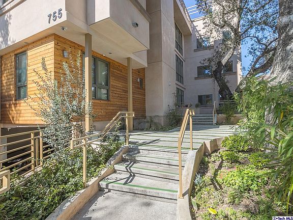 2nd image of 755 E Del Mar Blvd Unit 100