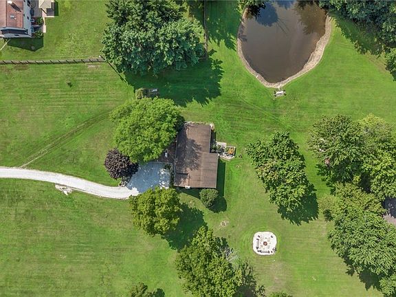 4th image of 18460 W River Rd