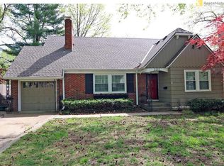 5515 Fairway Rd, Fairway, KS 66205