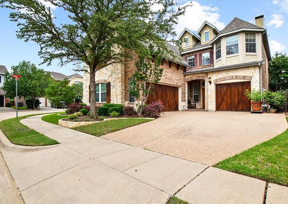 1st image of 2212 Bear Lake Dr