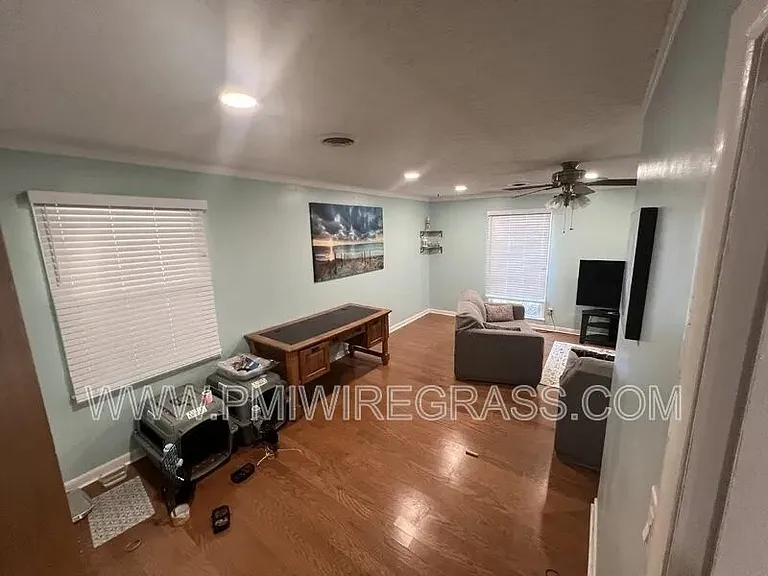 59 Andrews Dr — Photo 13