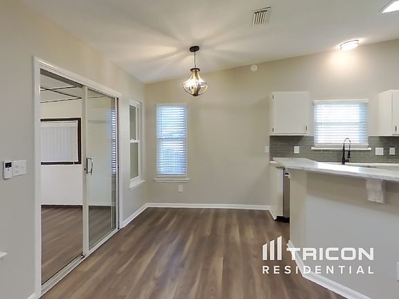 5th image of 8738 Falcon Trace Dr N