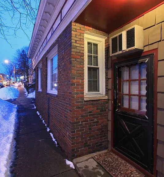 302A Highland Ave #A — Photo 7