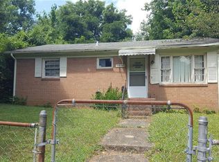 1604 N Jackson Ave, Winston Salem, NC 27105