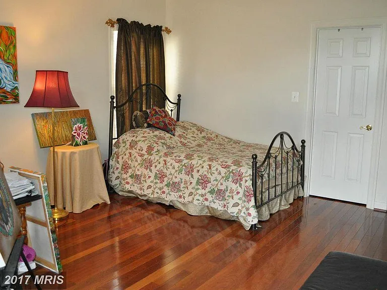 10084 Daniels Run Way — Photo 21