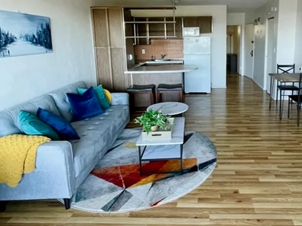 200 Swanton St APT 514, Winchester, MA 01890