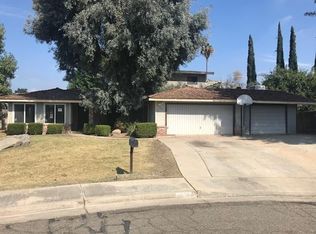400 E Cherry Ct, Visalia, CA 93277