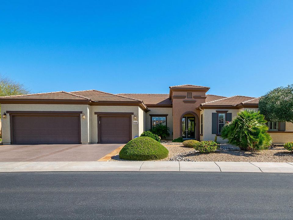 1st image of 16448 W Desert Lily Dr