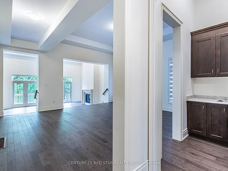 192 Farrell Rd — Photo 5