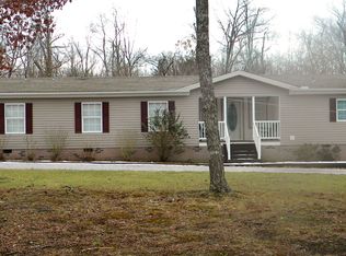 145 High Flats Rd, Monterey, TN 38574