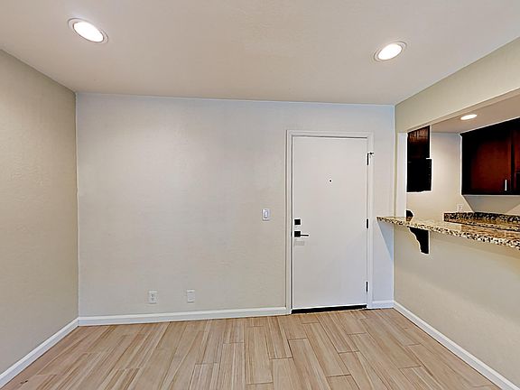 5th image of 95816 Ione St #1