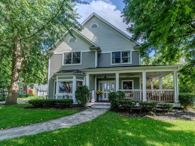215 N River Rd, Fox River Grove, IL, 60021