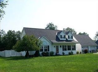 127 Ridge Dr, Oneonta, NY 13820