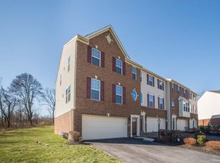 344 Maple Ridge Dr, Canonsburg, PA 15317