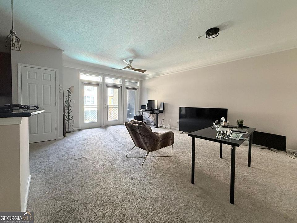 1st image of 400 17th St NW Unit 1212
