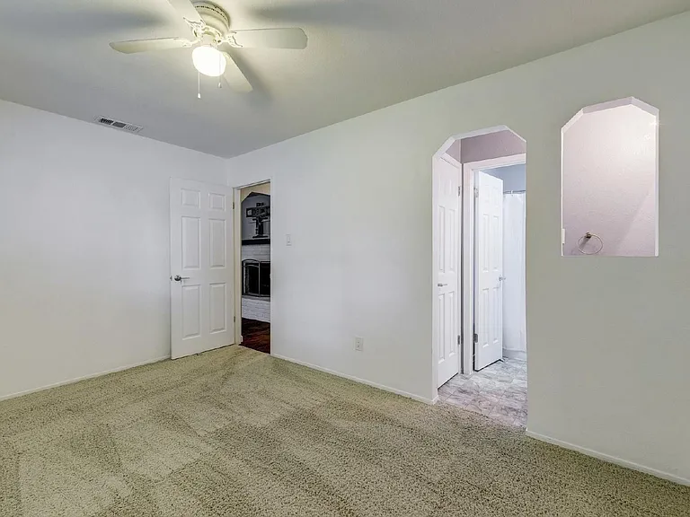 5010 Joshua Ct — Photo 16