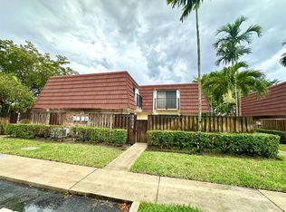 9934 NW 6th Pl, Fort Lauderdale, FL 33324