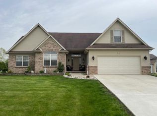 6450 Maple Leaf Ct, Grand Blanc, MI 48439