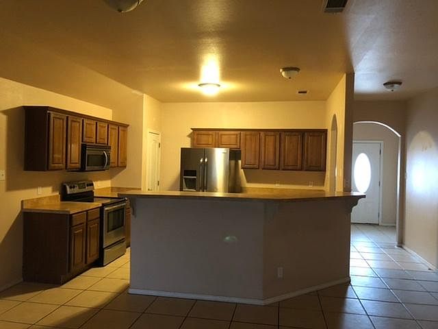 2nd image of 5541 Medford Ct