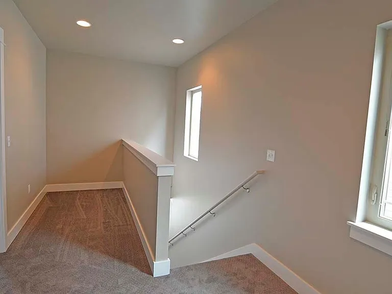 3074 Lori Ln — Photo 12