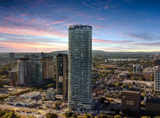 805 Carling Ave #2406, Ottawa, ON K1S 5W9