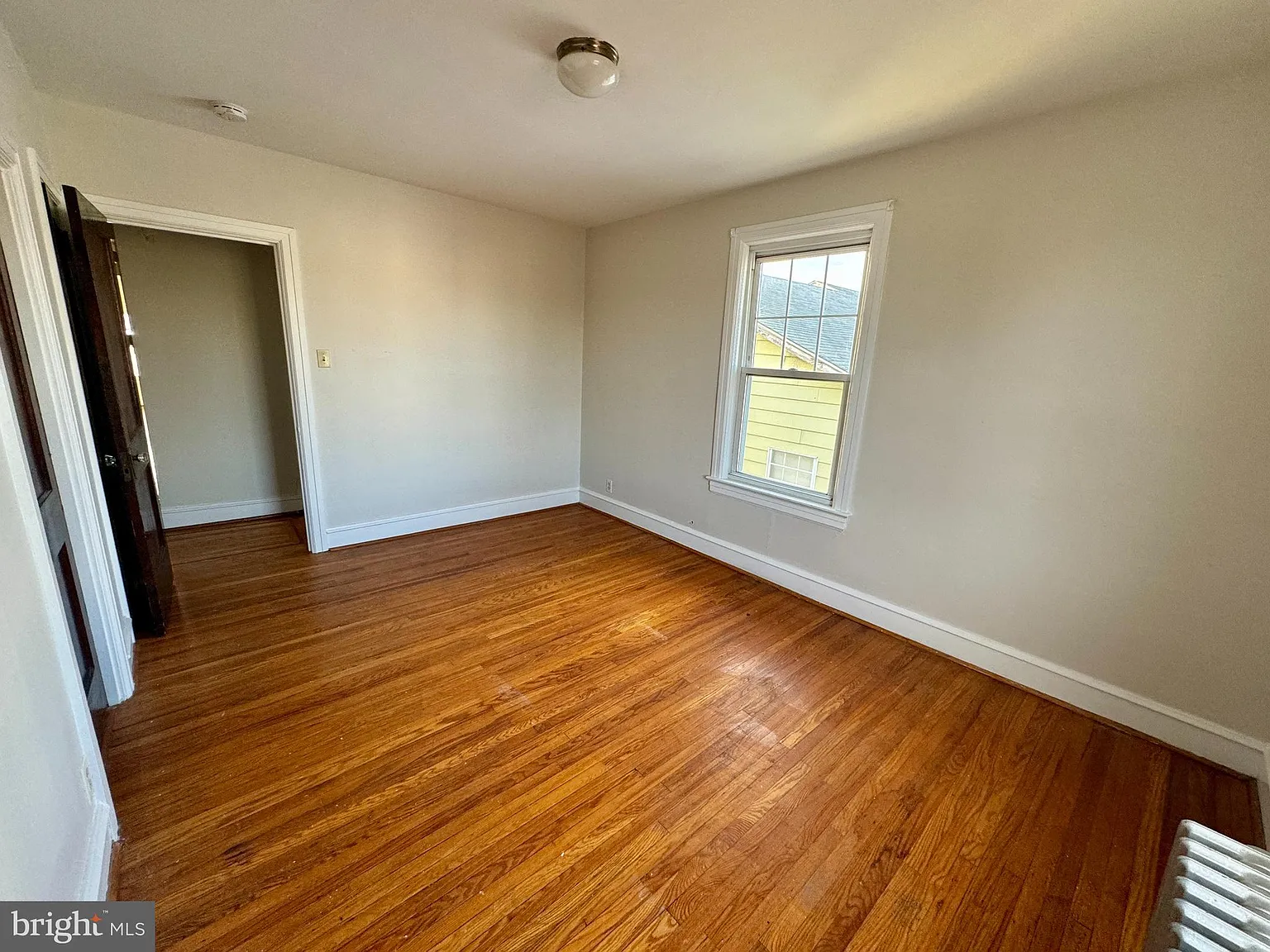 2 bed, 5244 sqft, $1,600 — Photo 2