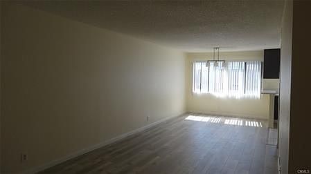 4th image of 518 Oak St APT 7