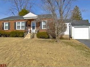 131 Constance Ct, Saint Ann, MO 63074