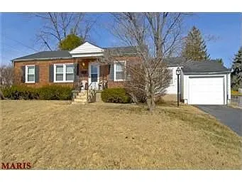 131 Constance Ct photo 1