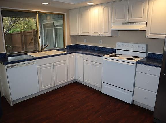 2nd image of 2113 Overglen Dr