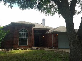 923 Wintercrest Ct, Arlington, TX 76017