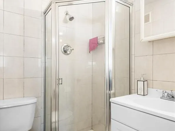 151-42 82nd Street image 6 of 24