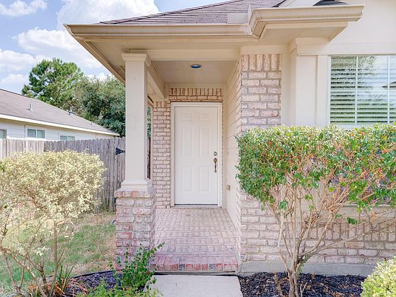 2nd image of 6839 Tammany Manor Ln