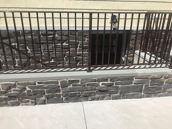 2nd image of 154 Johnson Ave