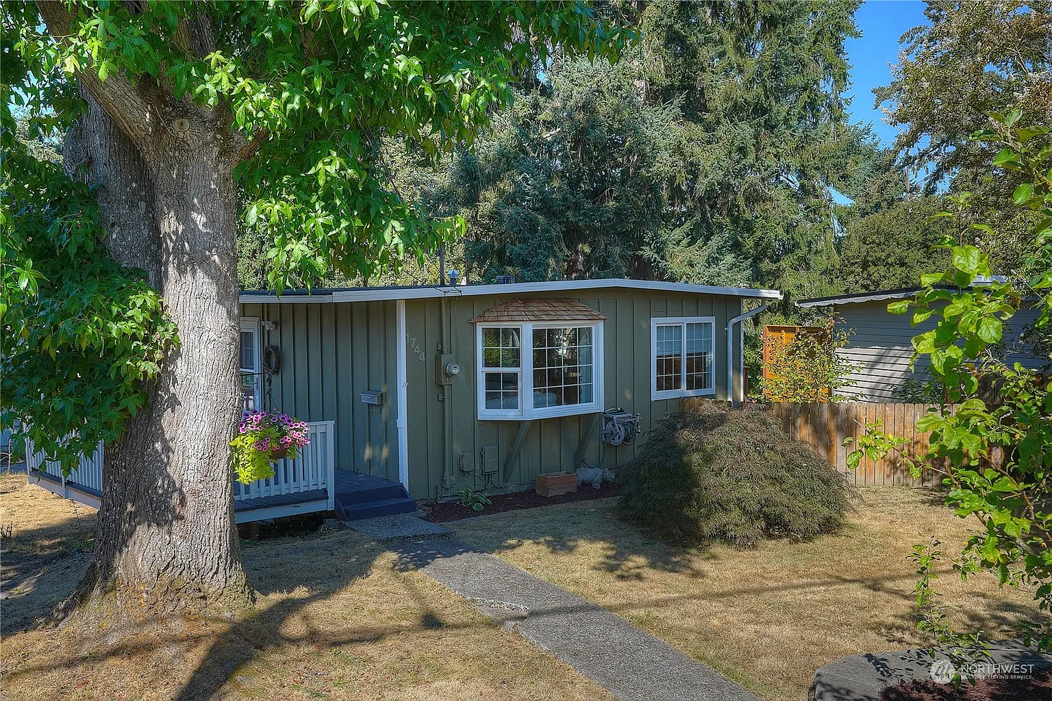 1744 S Durango Street photo 1