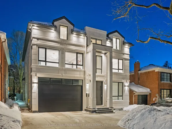 615 Briar Hill Ave, Toronto, ON M5N 1N4