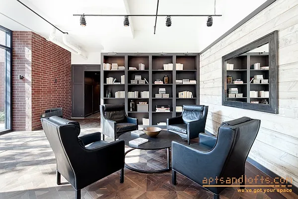 Rented by aptsandlofts.com | media 68