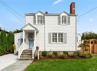 75 James St, Fairfield, CT 06824