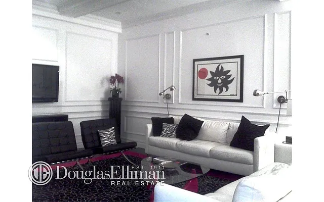 Rented by Douglas Elliman | media 34