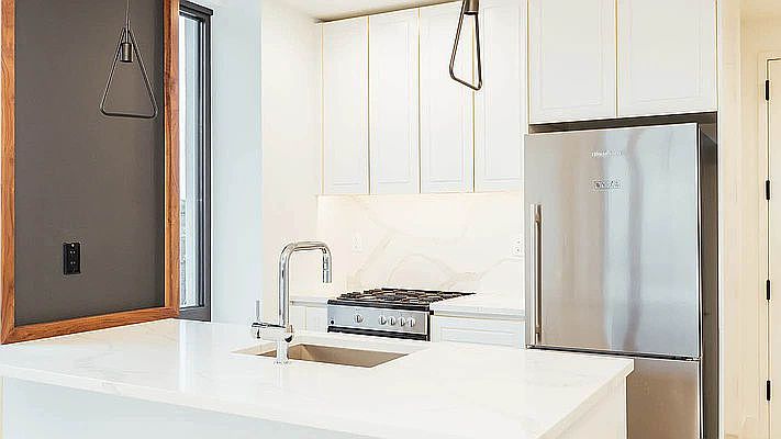 1st image of 635 4th Ave #705