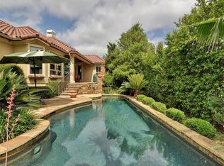 3 Hightrail Way, The Hills, TX 78738